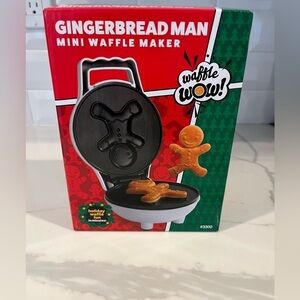 Waffle Wow! Gingerbread Man Mini Waffle Maker